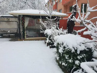 R & R Apartments