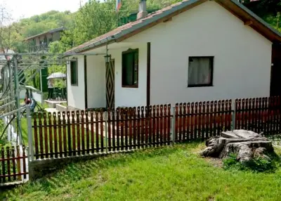 Вила Ломар