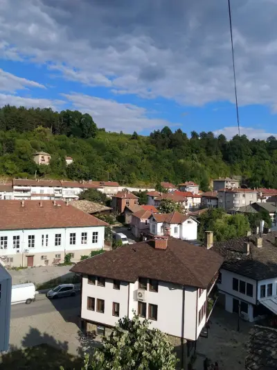 Апарт Пееви