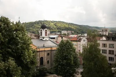 Апарт Пееви