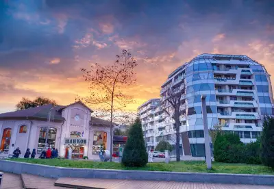 Super Central Luxury Apartments