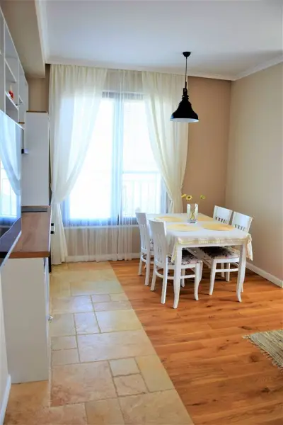 The Bella Casa