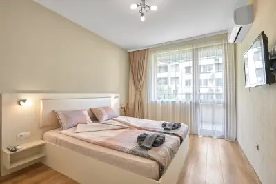 RELAX CENTER Burgas & Free PARKING