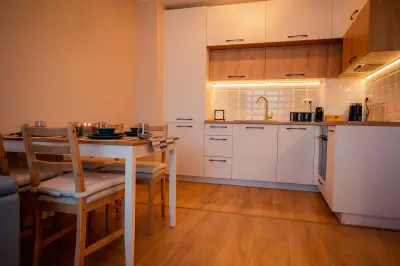 EMERALD SUITE with private parking