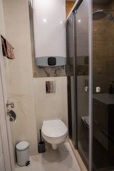 EMERALD SUITE with private parking