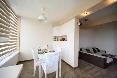 Sunset Luxury Apartment