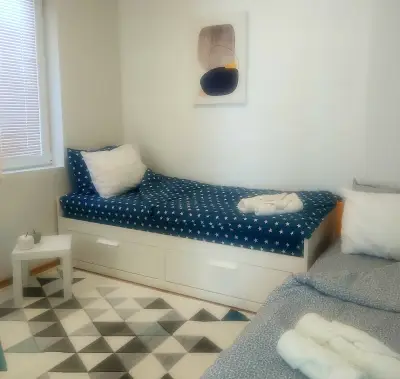 St. Nicholas Apartment: Holiday & Long-term rentals