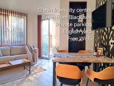 St. Nicholas Apartment: Holiday & Long-term rentals