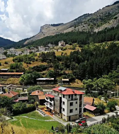 Trigrad Hotel