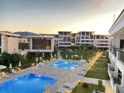 Аполония Ризорт
