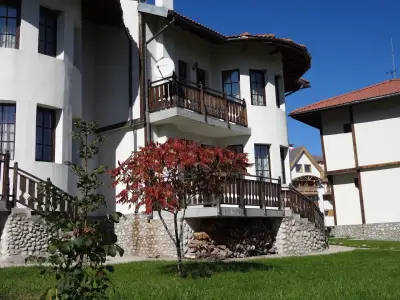 Pinerose Resort