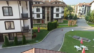 Three Mountains Apartment