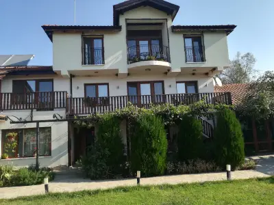 Къща за гости Вила Елма