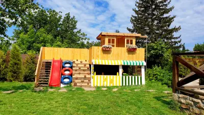 Kulevcha Party Garden / Кюлевча Парти Гардън