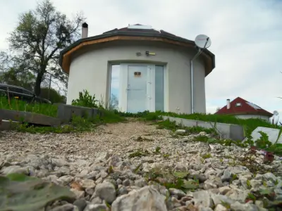 Къщи под наем село Малка Черковна