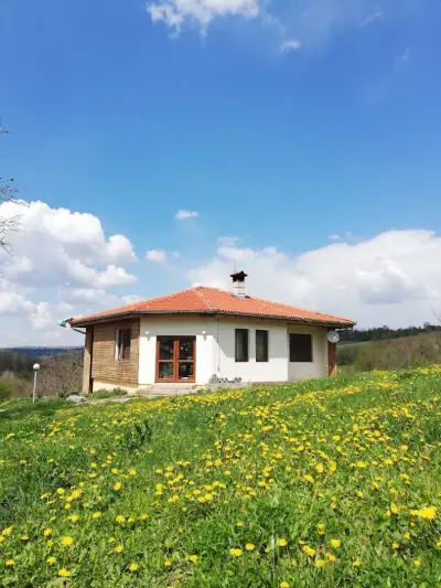 Къщи под наем село Малка Черковна