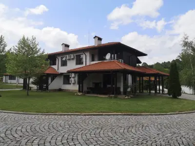 Къща за гости "Марковската къща" | Почивка в Троянски Балкан