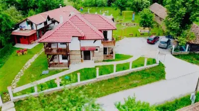 Къща за гости ''Еленски кът''