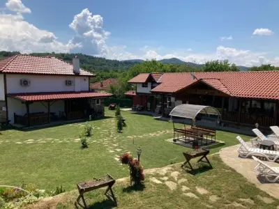 Къща за гости ''Еленски кът''