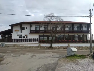 Къща за гости с механа ,,Сакар планина''