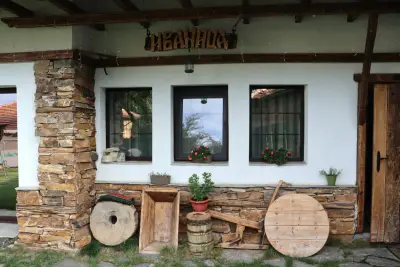Къща Иваница / Ivanica house