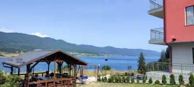 Къща за гости "Хисарски"