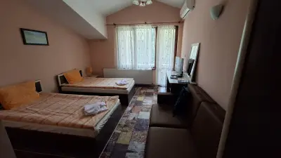 Семеен Хотел Кестените