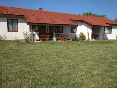 Краси