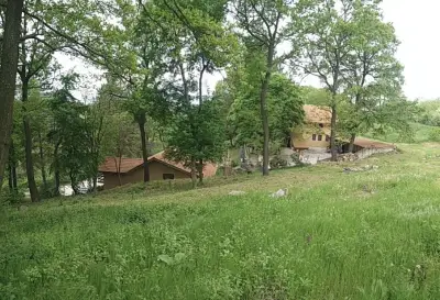 Семеен хотел Братила