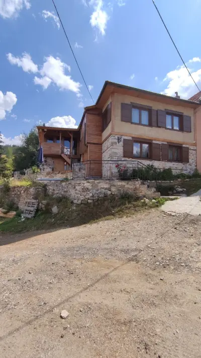 Villa Ahrida