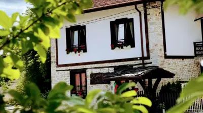 Kutsinska House