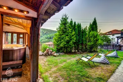 The Pine Levochevo - Guesthouse and Coworking space