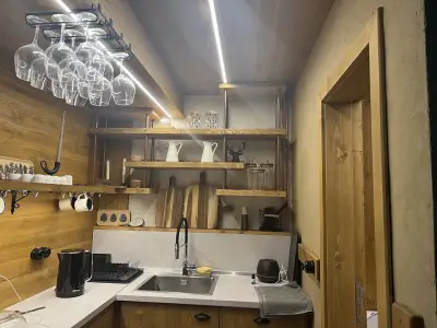 Hvarchill