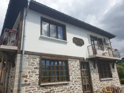 Къща за гости при Аязмото