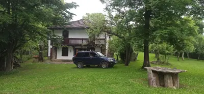 Христовата къща