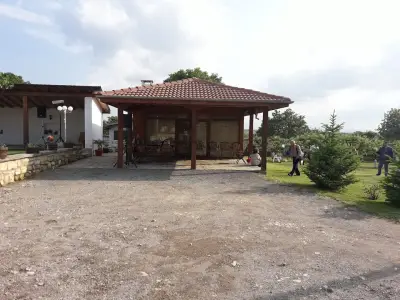 Къща за гости Камелия