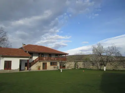 Къща за гости Камелия