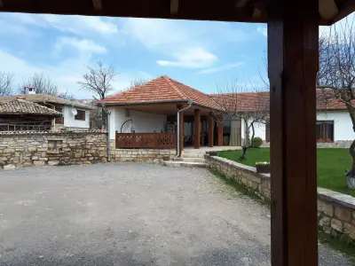 Къща за гости Камелия