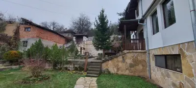 Neda's House