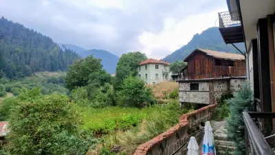 Вълчановата къща ,Фотински Водопади ,Батак