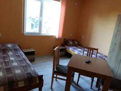 Квартири Анатоли