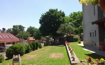 Вила Понтика