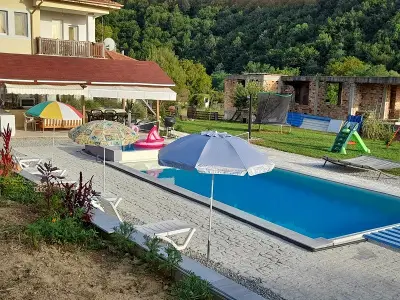 Къща за Гости Арония