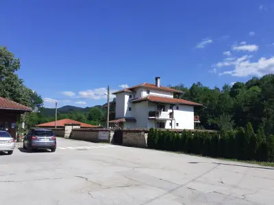 Къща за гости "Водопада"
