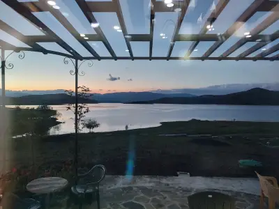 Vila Marina Ilkoni at Jrebchevo dam
