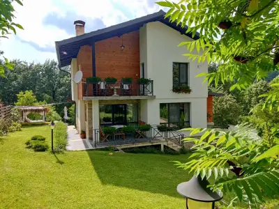 Къща за гости Романс | Guest House Romance | Къща с басейн Орешак | Джакузи | Сауна | Pet Friendly