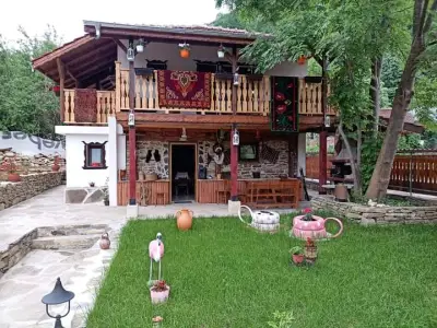 Комплекс къщи за гости Старото Скандало- къща 1 и къща 2