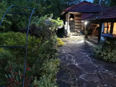 КЪЩА ЗА ГОСТИ ВАНЯ 2 СЕЛО ПАТРЕШКО