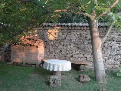 Къща за гости Вила Мика (Guest house Vila Mika)