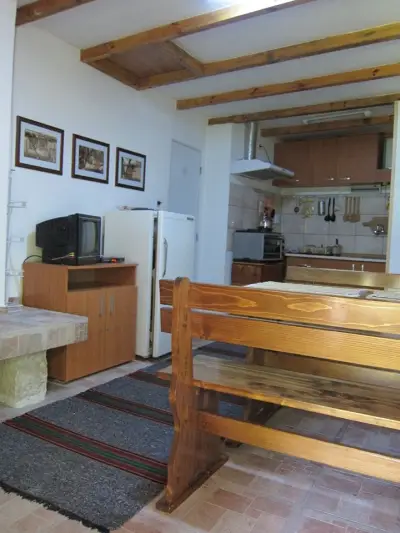 Къща за гости Вила Мика (Guest house Vila Mika)